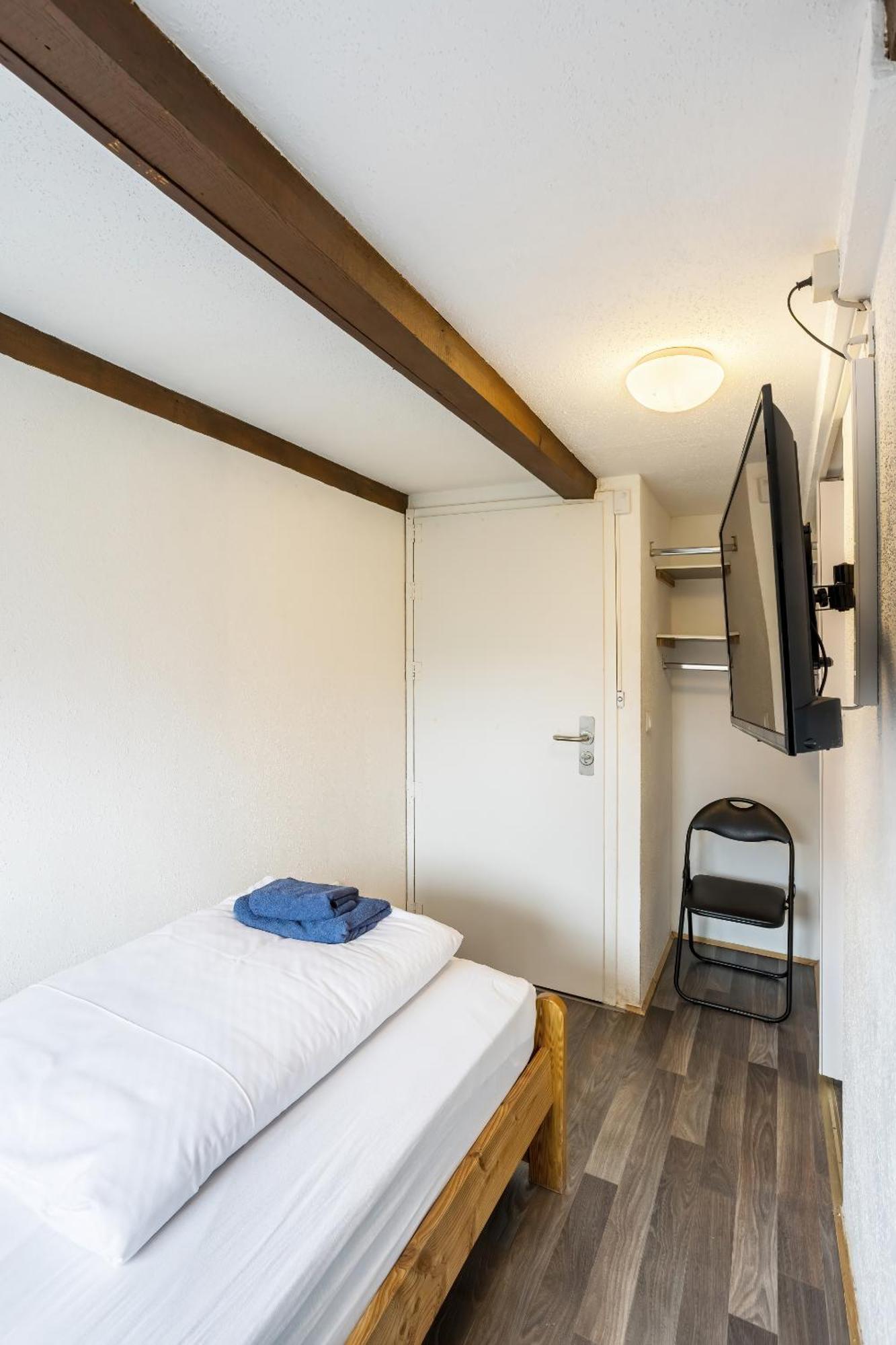 Icke.Apartments Берлин Стая снимка